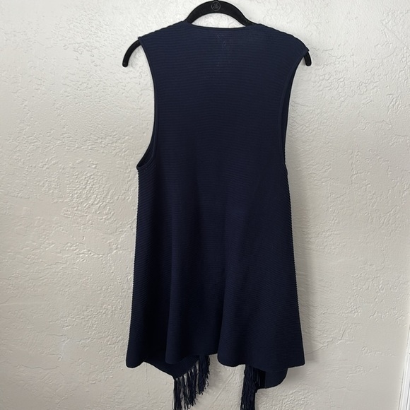 Lilly Pulitzer Andella Navy Blue 100% cotton fringe detail Sweater vest - Picture 9 of 11